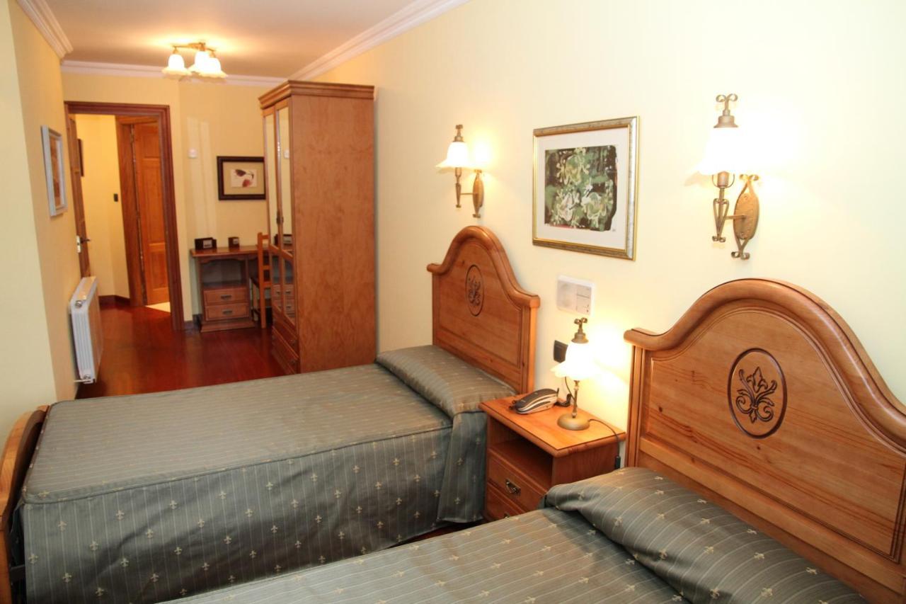 Posada Casa De Don Guzman Vega de Pas Eksteriør billede
