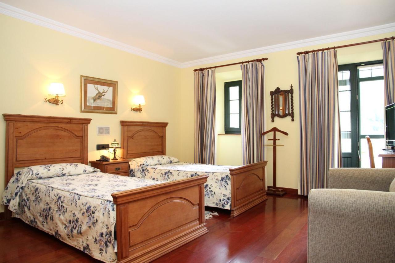 Posada Casa De Don Guzman Vega de Pas Eksteriør billede